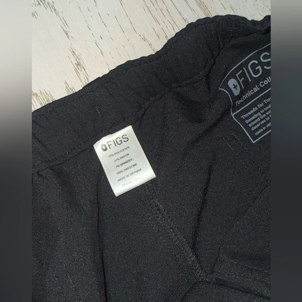 Like New Excellent Figs Mens Cairo Cargo Scrub Pants Black Size: XXL